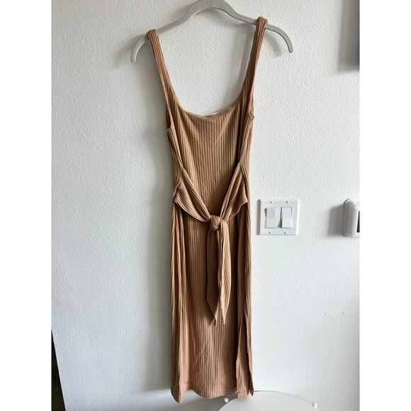 Reformation Hosby ribbed dress in tan size M - Picture 2 of 9